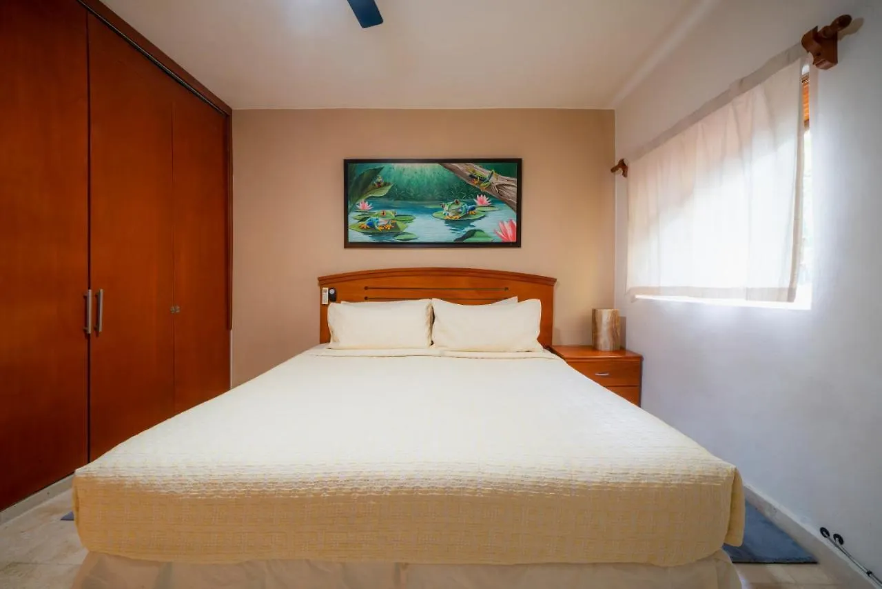 アパート Condo Rana Loca - Only 5 Min Walk To Beach - At, Playacar, Chac Ha Condos プレヤデルカーメン